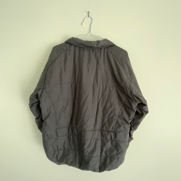 NorthFace Jacket - Picture 2 of 3